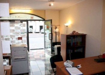 IMG_2193 - Negozio Via Castelbarco
 
42 c, Imbersago - foto 9