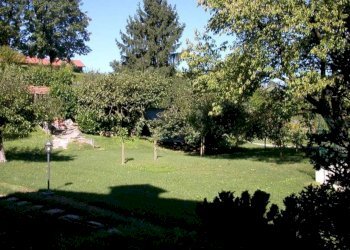 DSCN2921 - Terreno edificabile via dei fiori
10, Imbersago - foto 6