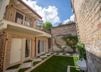Foto 25 - Villa Viale B. Croce
 
18, Chieti - photo 3