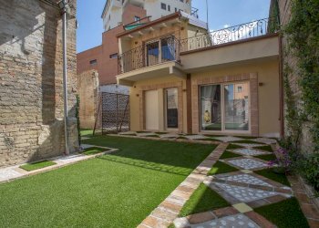 Foto 30 - Villa Viale B. Croce
 
18, Chieti - photo 8