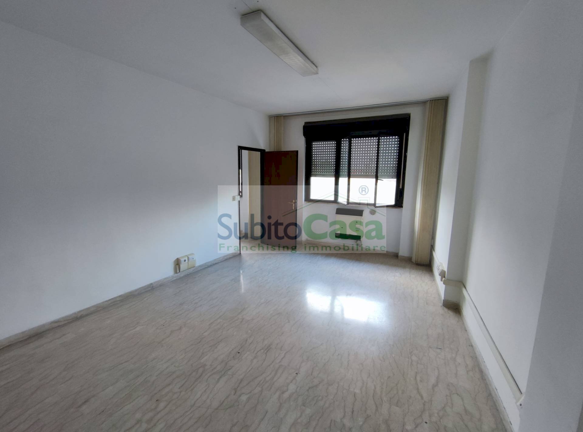 Foto 9 - Office Viale B. Croce, Chieti - photo 3