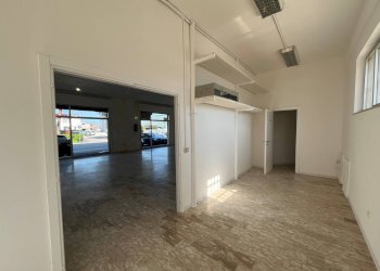 Foto 15 - Commercial Premises Via Pietro Nenni
 
115, San Giovanni Teatino - photo 6