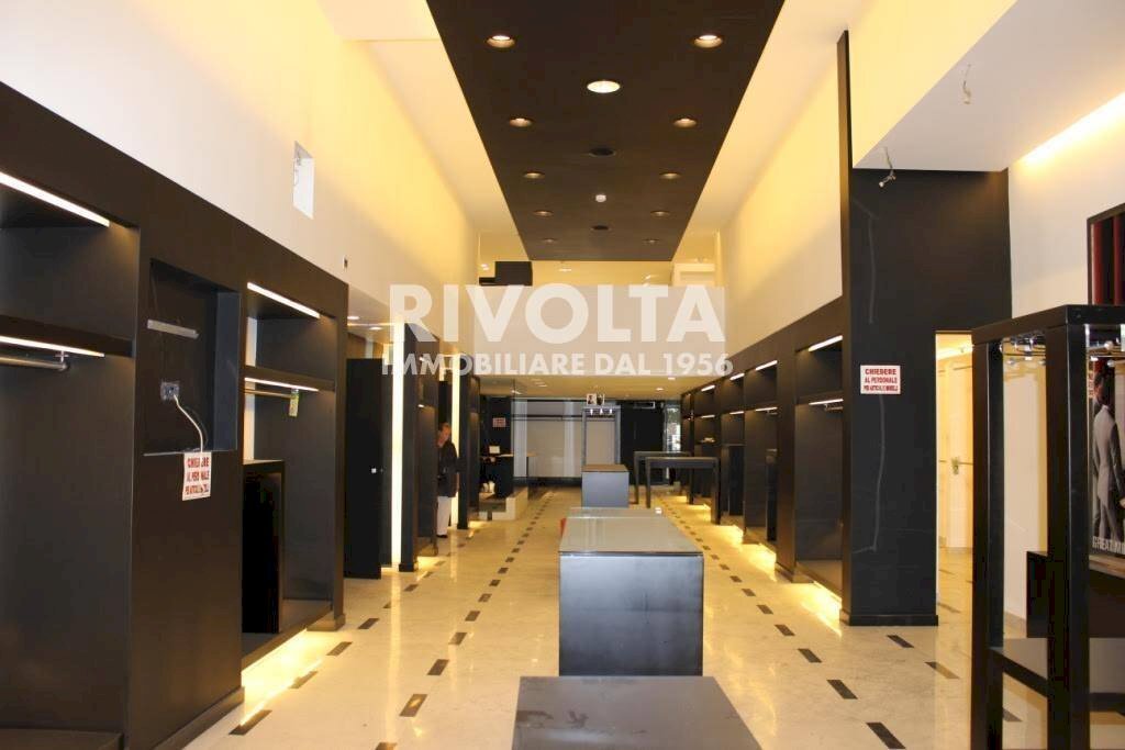 Foto 3 - Commercial Premises largo di santa susanna, Roma - photo 3