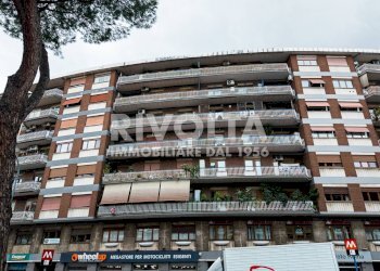 Foto 1 - Bilocale Via Appia Nuova
 
608, Roma - foto 1