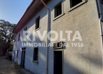 Esterno verso castagneto - Villa Via Madonna Delle Grazie
 
snc, Canepina - foto 1