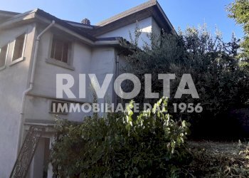 Esterno verso castagneto - Villa Via Madonna Delle Grazie
 
snc, Canepina - foto 14