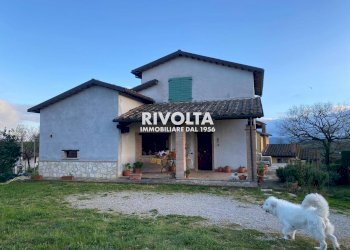 Foto 2 - Villa via don giovanni minzoni, Avigliano Umbro - foto 2