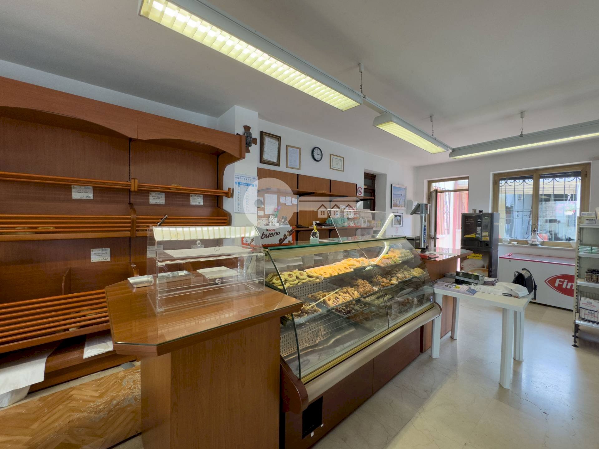 Foto 3 - Commercial Activity Piazza Libertà
 
4, Remedello - photo 3