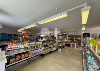 Foto 7 - Attività Commerciale Piazza Libertà
 
4, Remedello - foto 7