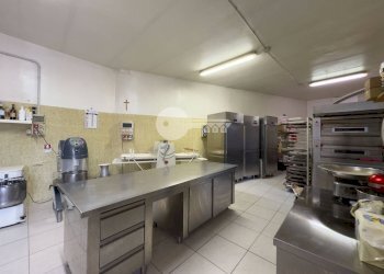 Foto 17 - Attività Commerciale Piazza Libertà
 
4, Remedello - foto 17