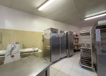 Foto 21 - Attività Commerciale Piazza Libertà
 
4, Remedello - foto 21