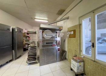 Foto 23 - Attività Commerciale Piazza Libertà
 
4, Remedello - foto 23