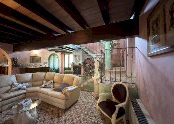 Foto 13 - Terraced Villa Via A. Manzoni
 
110s, Leno - photo 13