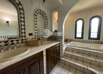 Foto 27 - Terraced Villa Via A. Manzoni
 
110s, Leno - photo 27