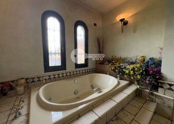 Foto 29 - Terraced Villa Via A. Manzoni
 
110s, Leno - photo 29