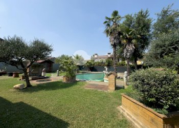 Foto 48 - Terraced Villa Via A. Manzoni
 
110s, Leno - photo 48