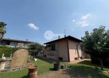 Foto 58 - Terraced Villa Via A. Manzoni
 
110s, Leno - photo 58