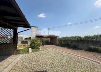 Foto 70 - Terraced Villa Via A. Manzoni
 
110s, Leno - photo 70