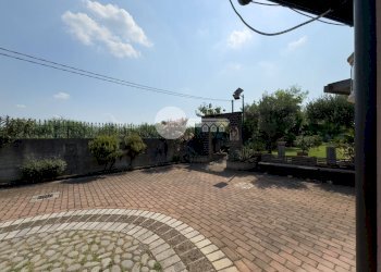 Foto 71 - Terraced Villa Via A. Manzoni
 
110s, Leno - photo 71