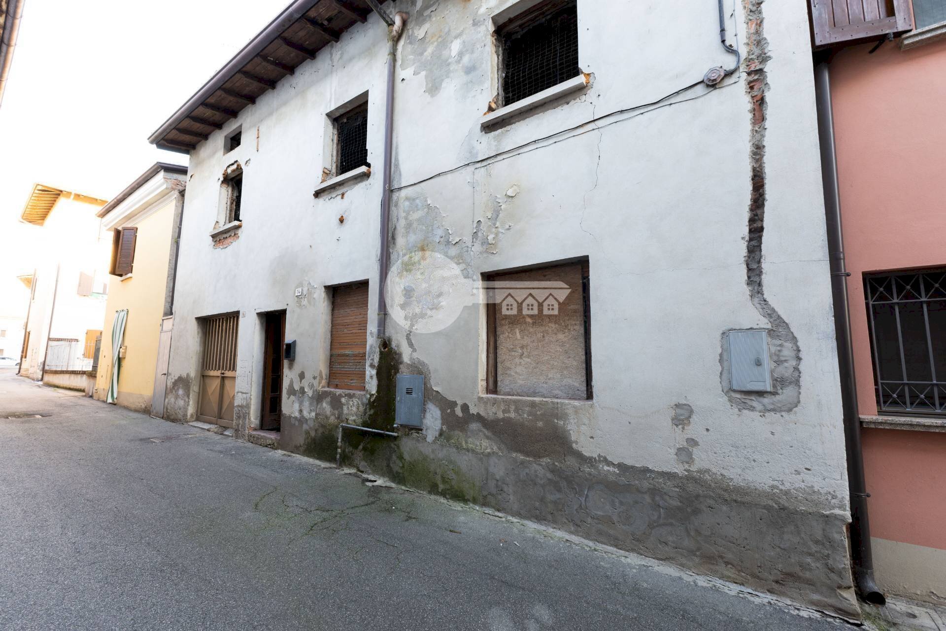 Foto 3 - Casa indipendente Via Trento
 
16, Gottolengo - foto 3