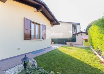 Foto 3 - Casa semi indipendente Via Grazia Deledda
 
10, Ghedi - foto 3