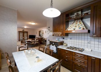 Foto 7 - Casa semi indipendente Via Grazia Deledda
 
10, Ghedi - foto 7