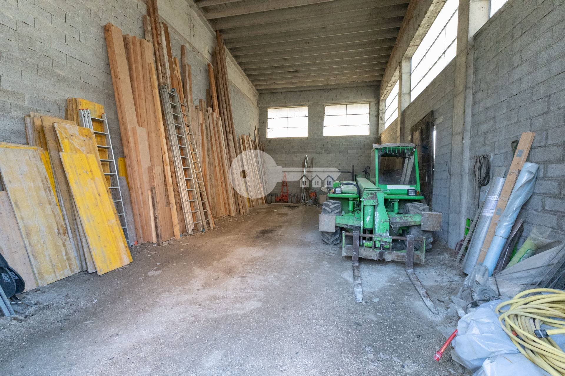 Foto 2 - Magazzino VIA CANOSSI
 
19, Pralboino - foto 2