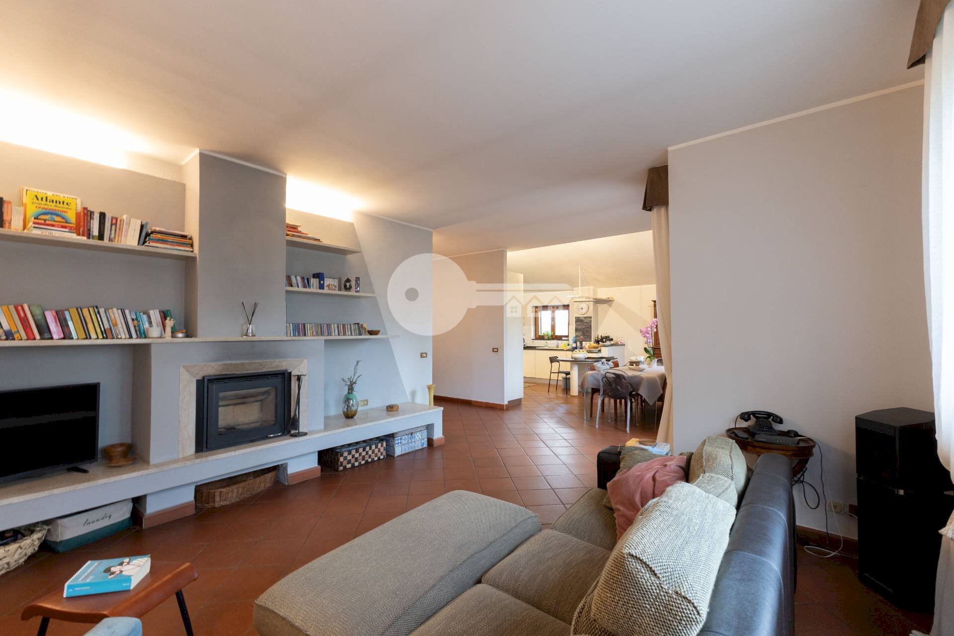 Foto 1 - Quadrilocale Via Borgosatollo
 
16, Ghedi - foto 1