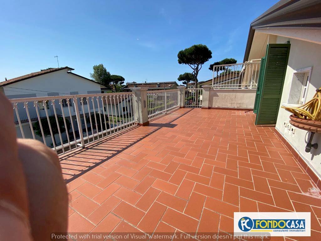 terrazza panoramica - Appartamento via tonaboni, Massa - foto 2