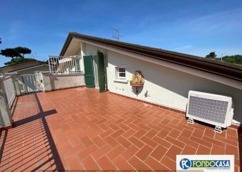 terrazza panoramica - Appartamento via tonaboni, Massa - foto 4