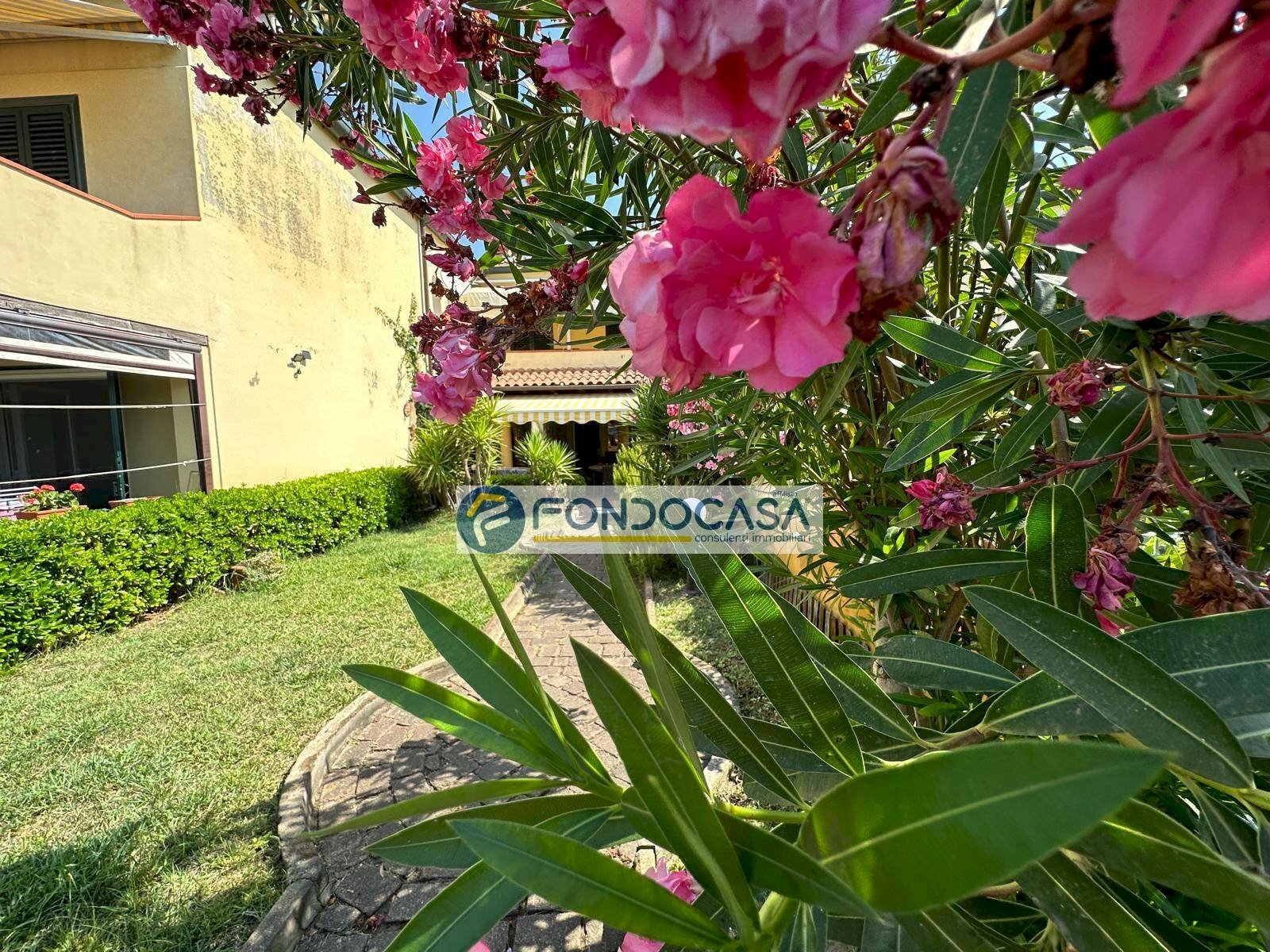 esterno - Appartamento viale xxv aprile, Luni - foto 2