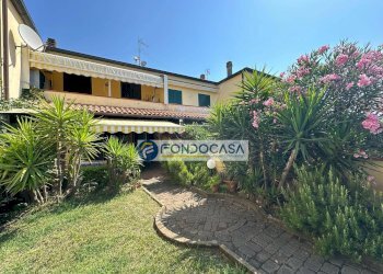 esterno - Appartamento viale xxv aprile, Luni - foto 7