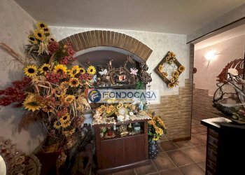 salotto - Appartamento viale xxv aprile, Luni - foto 22