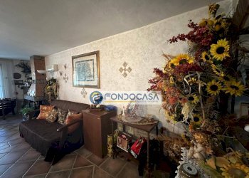 salotto - Appartamento viale xxv aprile, Luni - foto 24