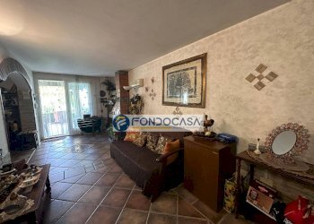 salotto - Appartamento viale xxv aprile, Luni - foto 25