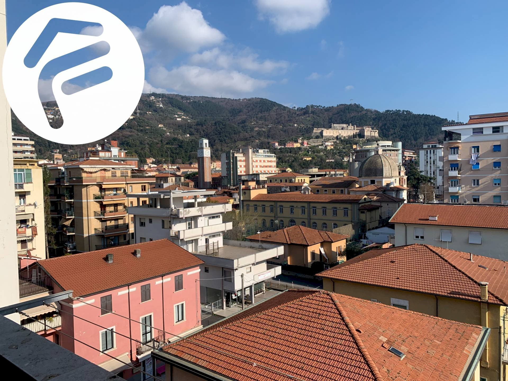 Esterno - Quadrilocale via Galileo Galilei, Massa - foto 1