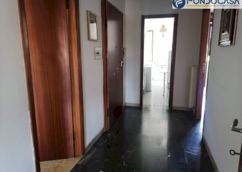 disimpegno - Four-room apartment via Galileo Galilei, Massa - photo 9