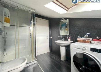 secondo bagno - Four-room apartment via treviso, Massa - photo 15