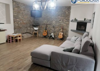 soggiorno - Casa indipendente via dei colli, Massa - foto 9