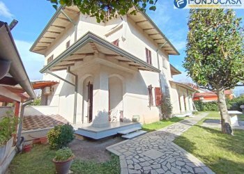 esterno - Villa via tresana, Carrara - foto 2