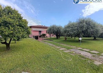 esterno - Villa via comano, Carrara - foto 6