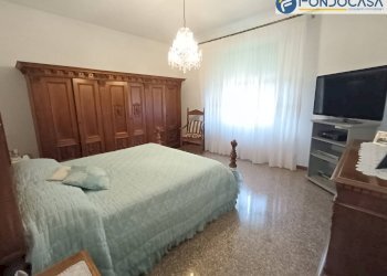 prima camera matrimoniale - Villa via comano, Carrara - foto 24