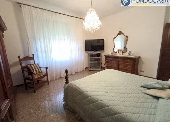 prima camera matrimoniale - Villa via comano, Carrara - foto 25