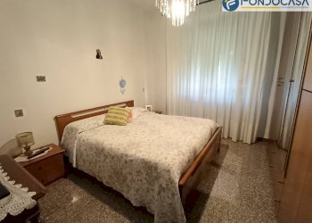 seconda camera matrimoniale - Villa via comano, Carrara - foto 27