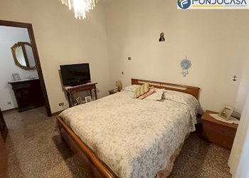 seconda camera matrimoniale - Villa via comano, Carrara - foto 28