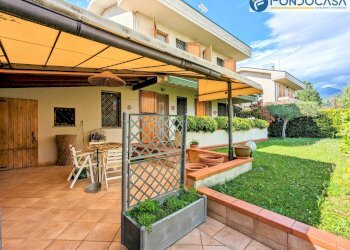 esterno - Casa semi indipendente Via Foce Morta
 
16, Montignoso - foto 4