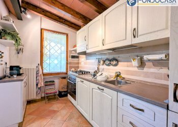 cucina abitabile - Casa semi indipendente Via Foce Morta
 
16, Montignoso - foto 8