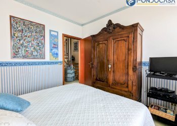 camera matrimoniale 2 - Casa semi indipendente Via Foce Morta
 
16, Montignoso - foto 23