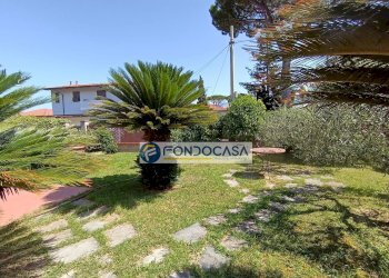 giardino esclusivo - Casa semi indipendente via labindo, Carrara - foto 6