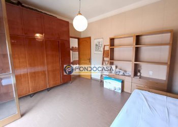 seconda camera matrimoniale - Casa semi indipendente via labindo, Carrara - foto 21